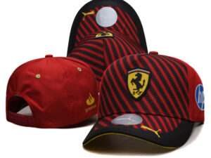 CZAPKA BEJSBOLOWA FERRARI PUMA MODEL 2025